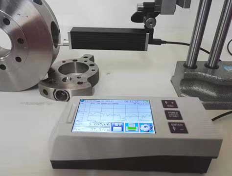 粗糙度儀現(xiàn)場(chǎng)使用